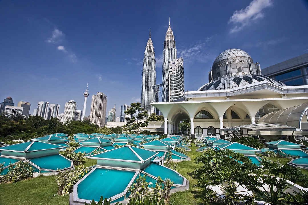 Abroad studies in malaysia